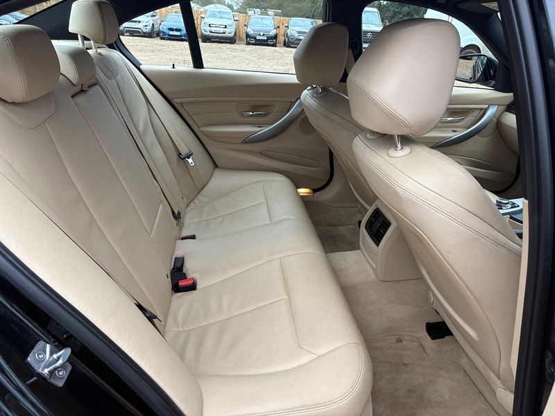 BMW 3 Series 3.0 335d M Sport Auto xDrive Euro 6 (s/s) 4dr 4dr Automatic 2026