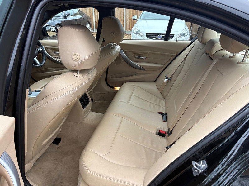 BMW 3 Series 3.0 335d M Sport Auto xDrive Euro 6 (s/s) 4dr 4dr Automatic 2026