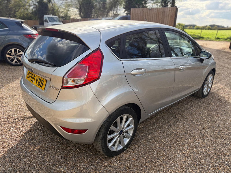 Ford Fiesta 1.0T EcoBoost Titanium Euro 6 (s/s) 5dr 5dr Manual 2026