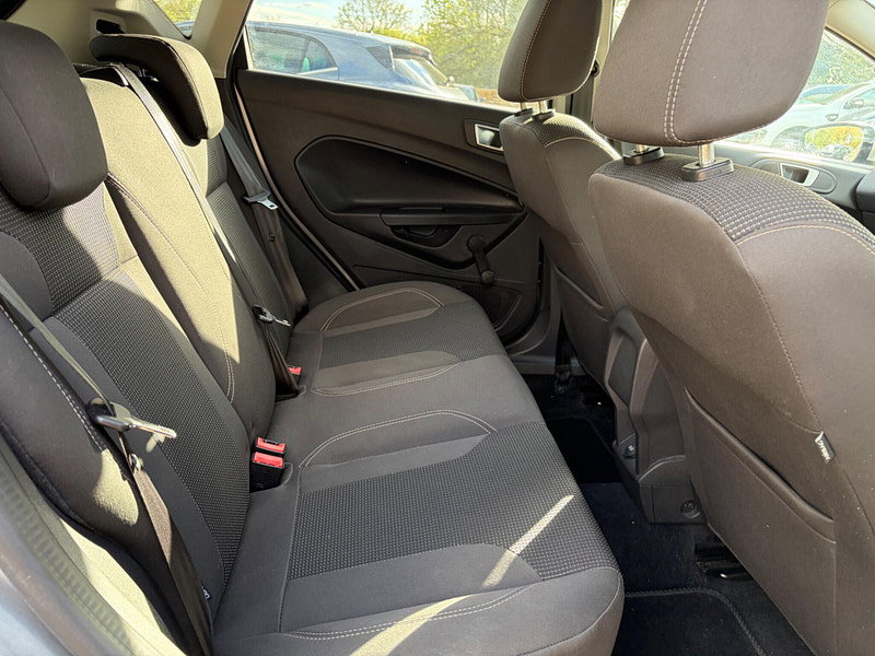 Ford Fiesta 1.0T EcoBoost Titanium Euro 6 (s/s) 5dr 5dr Manual 2026