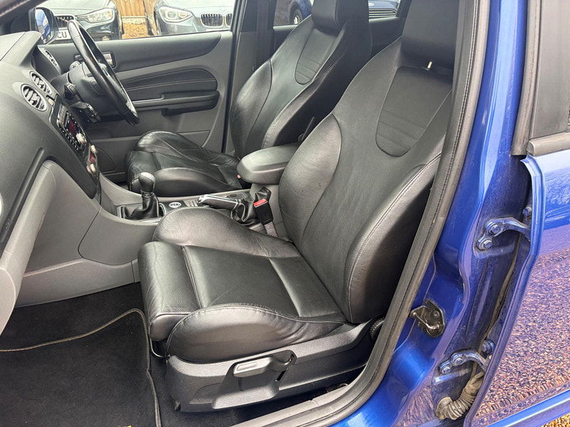 Ford Focus 2.5 SIV ST-3 5dr 5dr Manual 2026