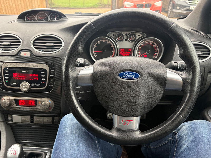 Ford Focus 2.5 SIV ST-3 5dr 5dr Manual 2026