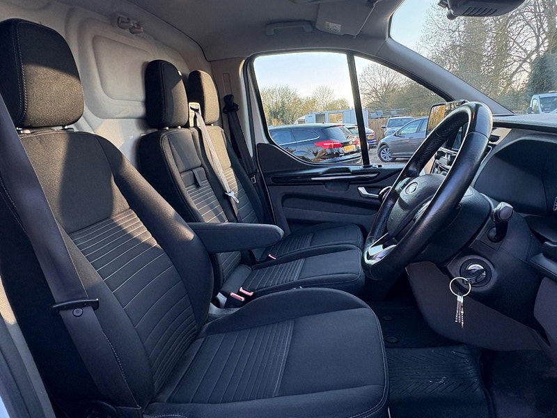 Ford Transit Custom 2.0 300 EcoBlue Limited L2 H1 Euro 6 5dr 5dr Manual 2026