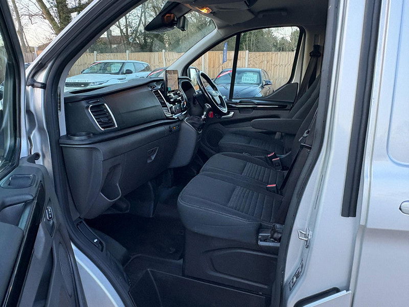 Ford Transit Custom 2.0 340 EcoBlue Limited L2 H1 Euro 6 (s/s) 5dr 5dr Manual 2026