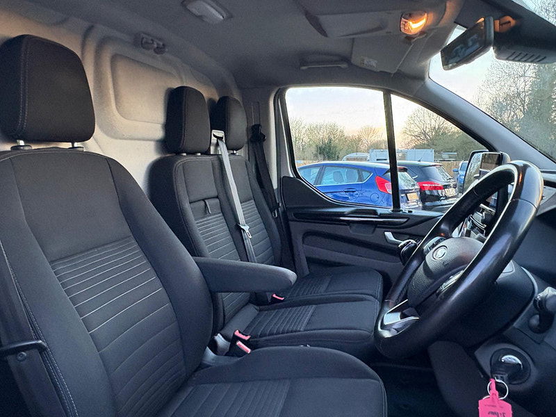 Ford Transit Custom 2.0 340 EcoBlue Limited L2 H1 Euro 6 (s/s) 5dr 5dr Manual 2026