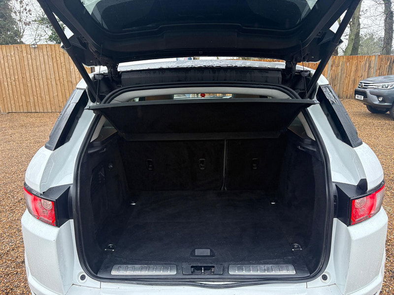 Land Rover Range Rover Evoque 2.2 SD4 Dynamic Auto 4WD Euro 5 (s/s) 5dr 5dr Automatic 2026