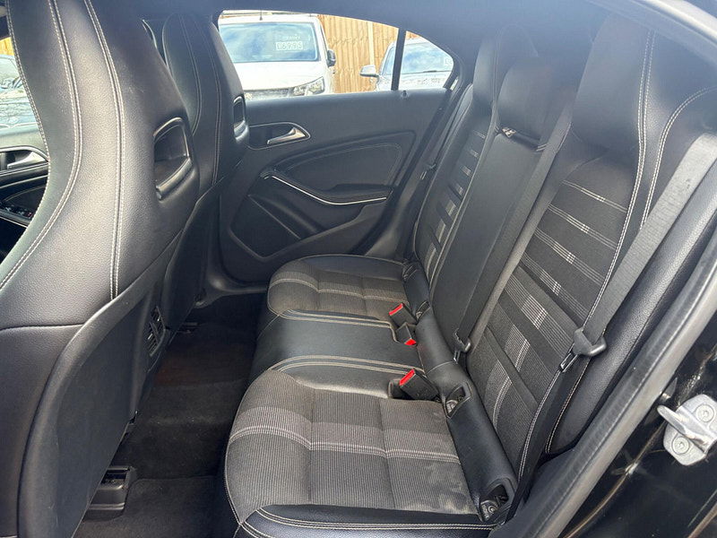 Mercedes-Benz A Class 1.5 A180d Sport Edition 7G-DCT Euro 6 (s/s) 5dr 5dr Automatic 2026