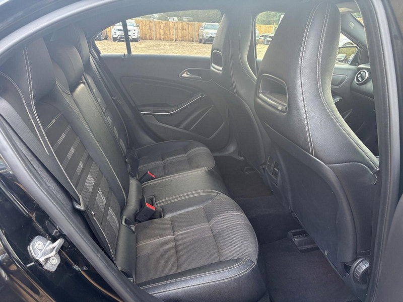 Mercedes-Benz A Class 1.5 A180d Sport Edition 7G-DCT Euro 6 (s/s) 5dr 5dr Automatic 2026