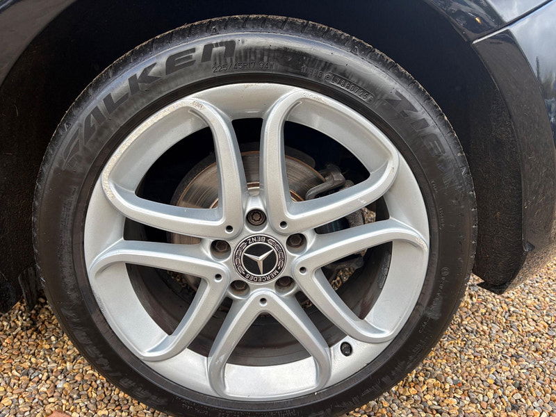 Mercedes-Benz A Class 1.5 A180d Sport Edition 7G-DCT Euro 6 (s/s) 5dr 5dr Automatic 2026