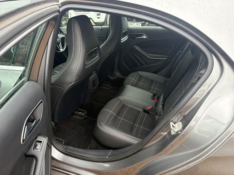 Mercedes-Benz A Class 1.8 A200 CDI Sport 7G-DCT Euro 5 (s/s) 5dr 5dr Automatic 2026