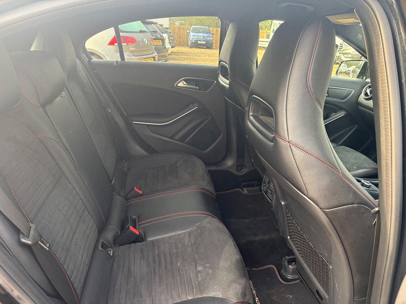 Mercedes-Benz A Class 2.1 A200d AMG Line (Premium) Euro 6 (s/s) 5dr 5dr Manual 2026