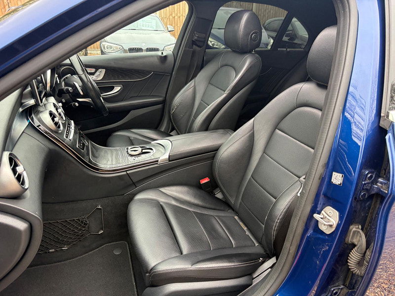 Mercedes-Benz C Class 2.1 C220d AMG Line (Premium) G-Tronic+ Euro 6 (s/s) 4dr 4dr Automatic 2026