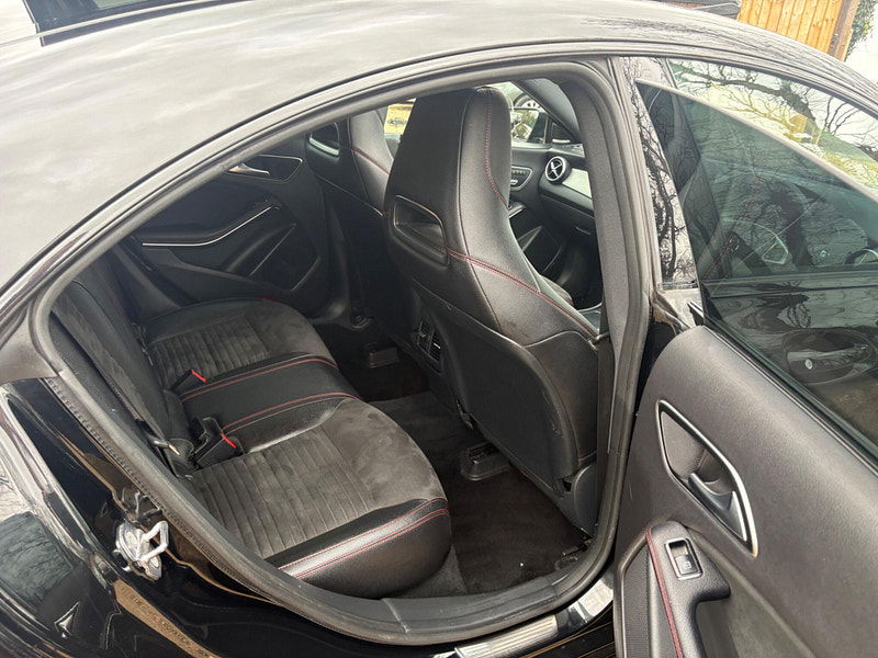 Mercedes-Benz CLA 2.1 CLA220d AMG Line Night Edition (Plus) Coupe 7G-DCT Euro 6 (s/s) 4dr 4dr Automatic 2026