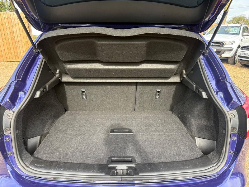 Nissan Qashqai 1.5 dCi Tekna 2WD Euro 6 (s/s) 5dr 5dr Manual 2026