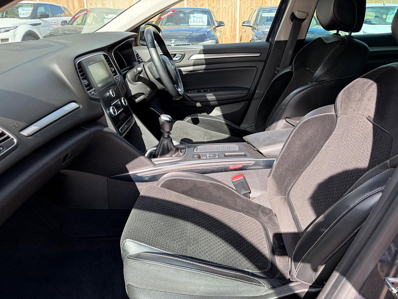 Renault Megane 1.5 dCi Dynamique Nav Euro 6 (s/s) 5dr 5dr Manual 2026