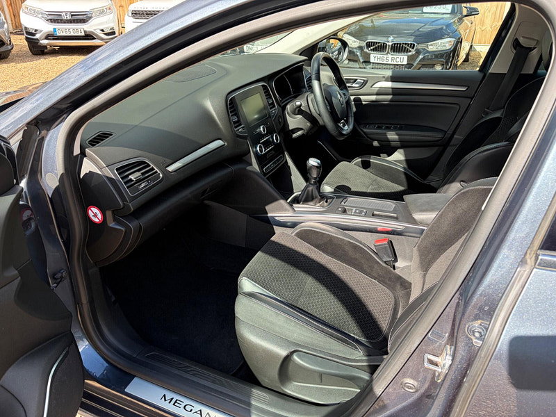 Renault Megane 1.5 dCi Dynamique Nav Euro 6 (s/s) 5dr 5dr Manual 2026