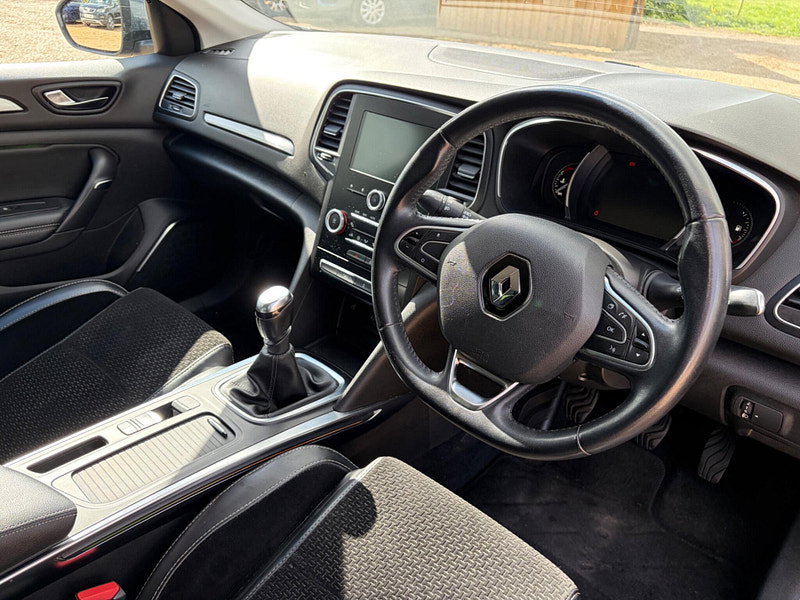 Renault Megane 1.5 dCi Dynamique Nav Euro 6 (s/s) 5dr 5dr Manual 2026