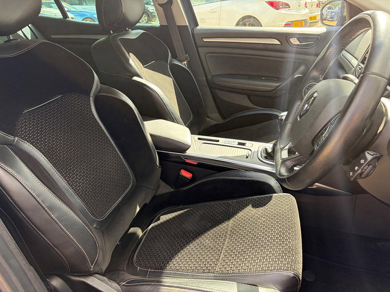 Renault Megane 1.5 dCi Dynamique Nav Euro 6 (s/s) 5dr 5dr Manual 2026