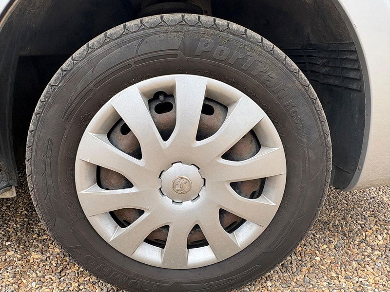 Vauxhall Vivaro 1.6 CDTi 2900 Sportive L2 H1 Euro 6 5dr 5dr Manual 2026