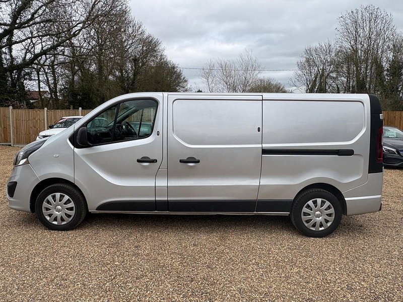 Vauxhall Vivaro 1.6 CDTi 2900 Sportive L2 H1 Euro 6 5dr 5dr Manual 2026