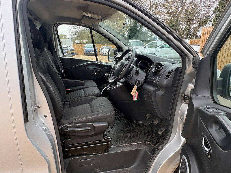 Vauxhall Vivaro 1.6 CDTi 2900 Sportive L2 H1 Euro 6 5dr 5dr Manual 2026