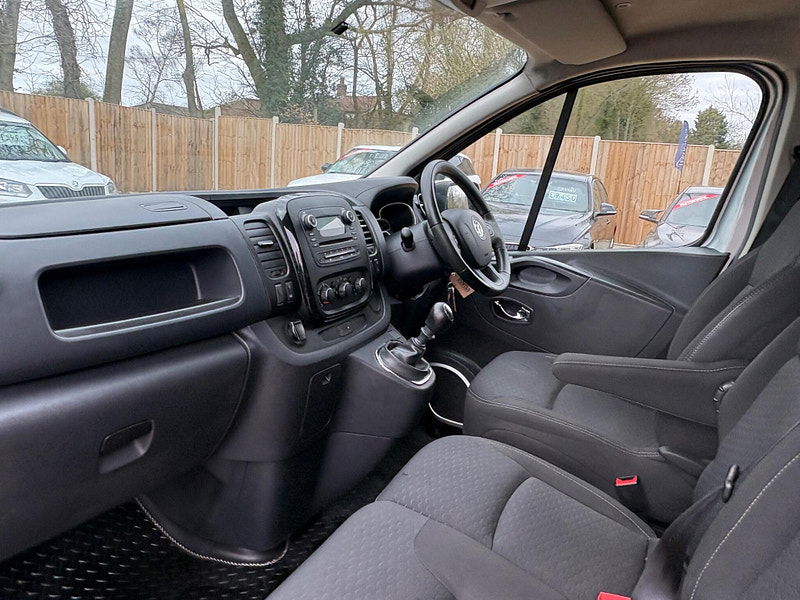 Vauxhall Vivaro 1.6 CDTi 2900 Sportive L2 H1 Euro 6 5dr 5dr Manual 2026