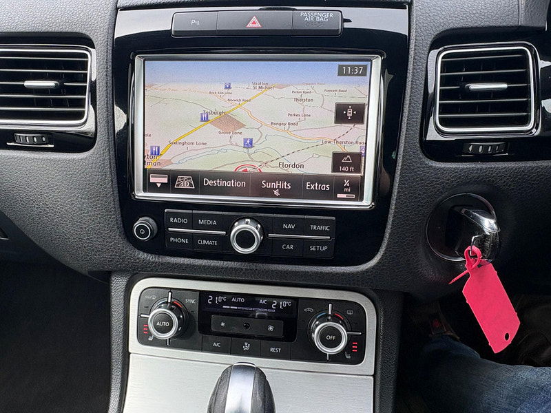 Volkswagen Touareg 3.0 TDI V6 BlueMotion Tech R-Line Tiptronic 4WD Euro 5 (s/s) 5dr 5dr Automatic 2026