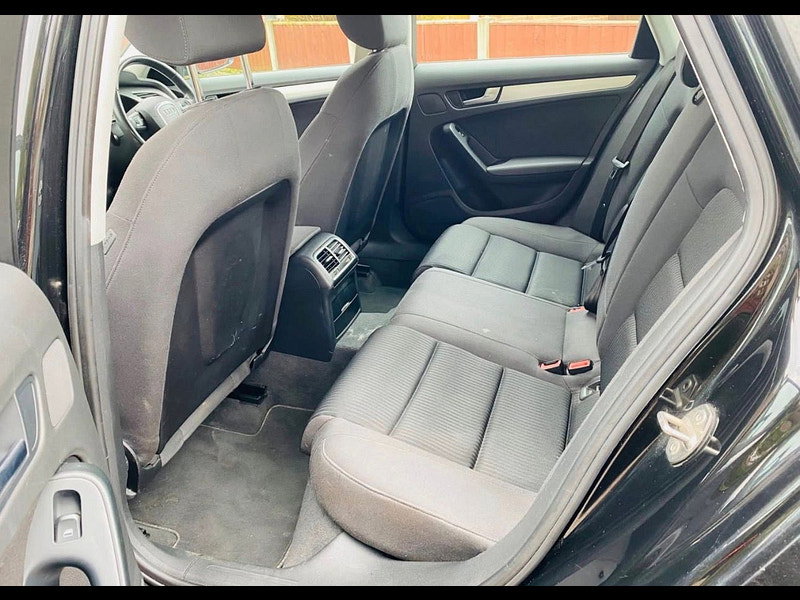 Audi A4 2.0 TDI SE Saloon 4dr Diesel CVT (165 g/km, 138 bhp) 4dr Automatic 2026