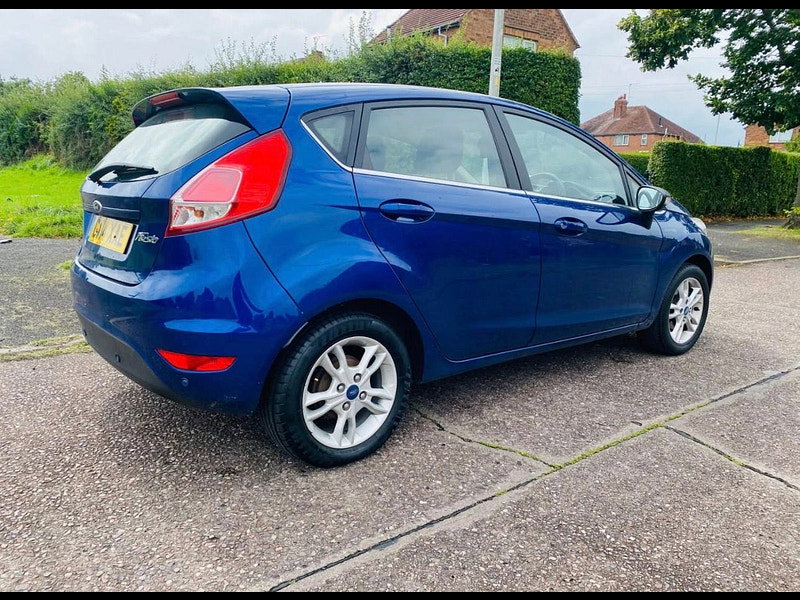 Ford Fiesta 1.5 TDCi Zetec Hatchback 5dr Diesel Manual Euro 5 (75 ps) 5dr Manual 2026