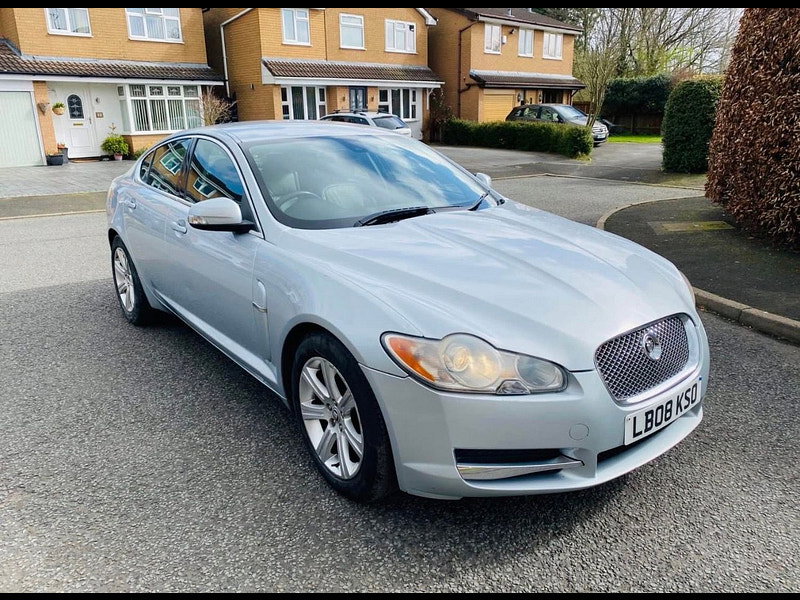 Jaguar XF 2.7d V6 Luxury Saloon 4dr Diesel Auto Euro 4 (207 ps) 4dr Automatic 2026