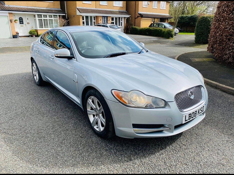 Jaguar XF 2.7d V6 Luxury Saloon 4dr Diesel Auto Euro 4 (207 ps) 4dr Automatic 2026