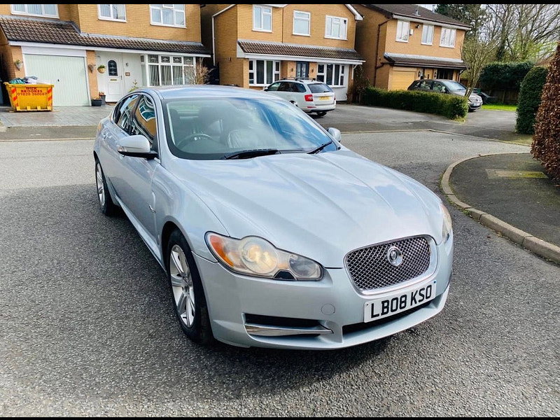 Jaguar XF 2.7d V6 Luxury Saloon 4dr Diesel Auto Euro 4 (207 ps) 4dr Automatic 2026