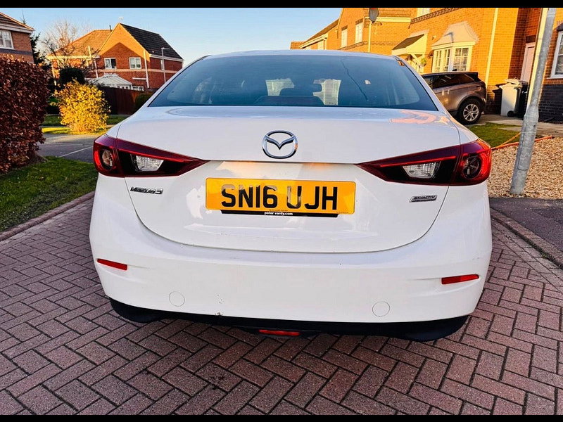 Mazda Mazda3 2.0 SKYACTIV-G SE Nav Fastback 4dr Petrol Manual Euro 5 (s/s) (120 ps) 4dr Manual 2026