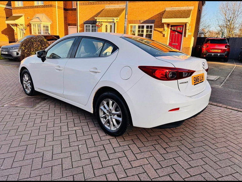 Mazda Mazda3 2.0 SKYACTIV-G SE Nav Fastback 4dr Petrol Manual Euro 5 (s/s) (120 ps) 4dr Manual 2026