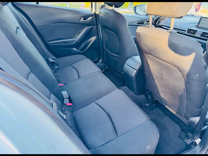 Mazda Mazda3 2.0 SKYACTIV-G SE Nav Fastback 4dr Petrol Manual Euro 5 (s/s) (120 ps) 4dr Manual 2026