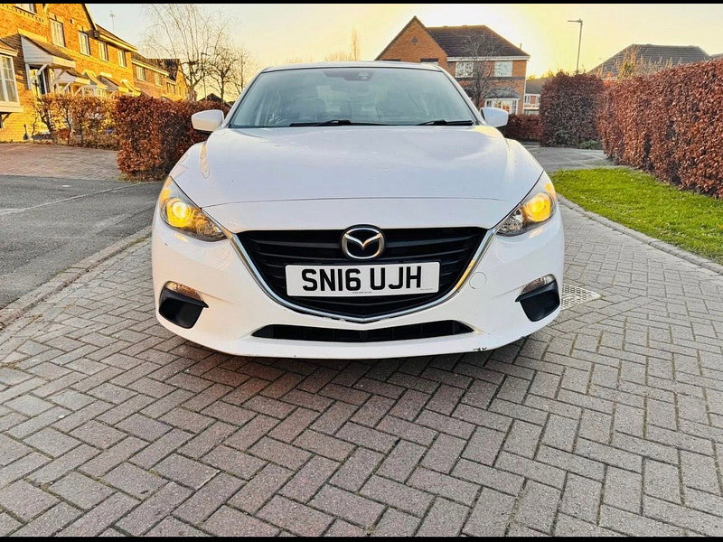 Mazda Mazda3 2.0 SKYACTIV-G SE Nav Fastback 4dr Petrol Manual Euro 5 (s/s) (120 ps) 4dr Manual 2026
