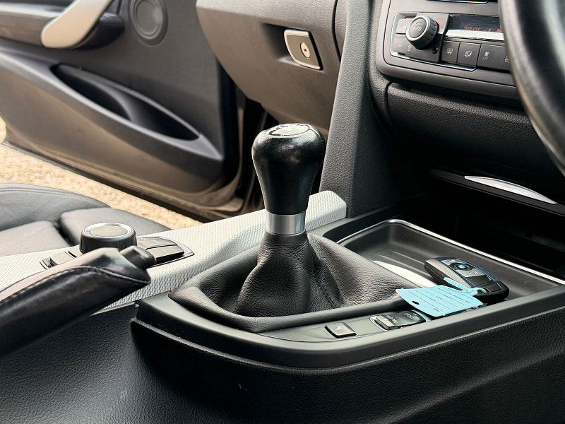 BMW 3 Series 2.0 320i M Sport Saloon 4dr Petrol Manual xDrive Euro 6 (s/s) (184 ps) 4dr Manual 2026