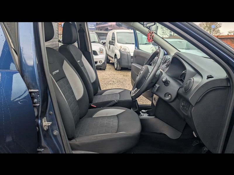 Dacia Sandero Stepway 1.5 dCi Laureate Hatchback 5dr Diesel Manual Euro 6 (s/s) (90 ps) 5dr Manual 2026