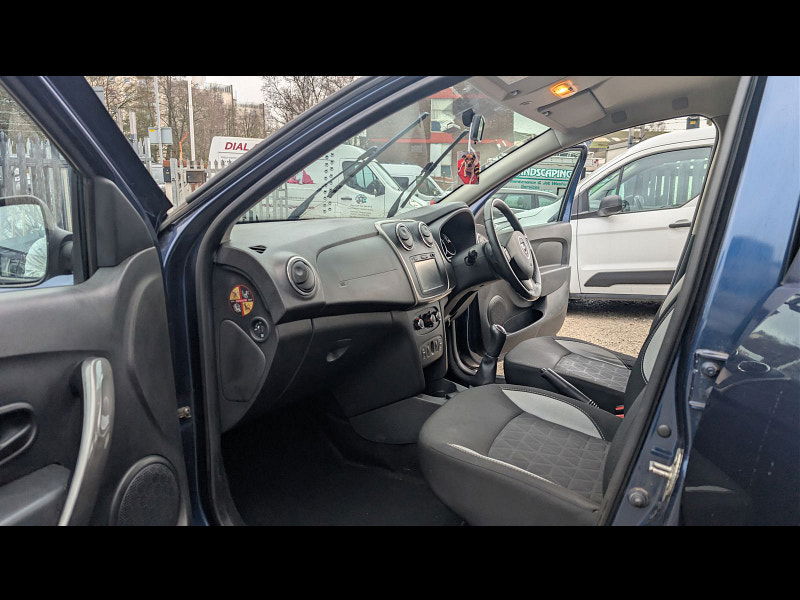 Dacia Sandero Stepway 1.5 dCi Laureate Hatchback 5dr Diesel Manual Euro 6 (s/s) (90 ps) 5dr Manual 2026