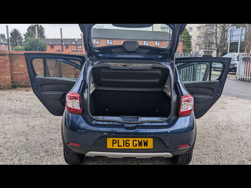 Dacia Sandero Stepway 1.5 dCi Laureate Hatchback 5dr Diesel Manual Euro 6 (s/s) (90 ps) 5dr Manual 2026