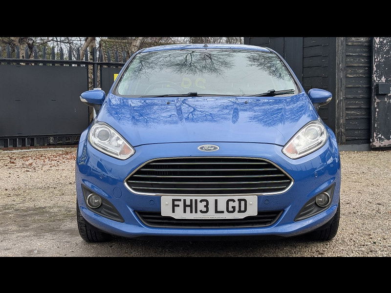 Ford Fiesta 1.6 TDCi ECOnetic Titanium Hatchback 5dr Diesel Manual Euro 5 (s/s) (95 ps) 5dr Manual 2026