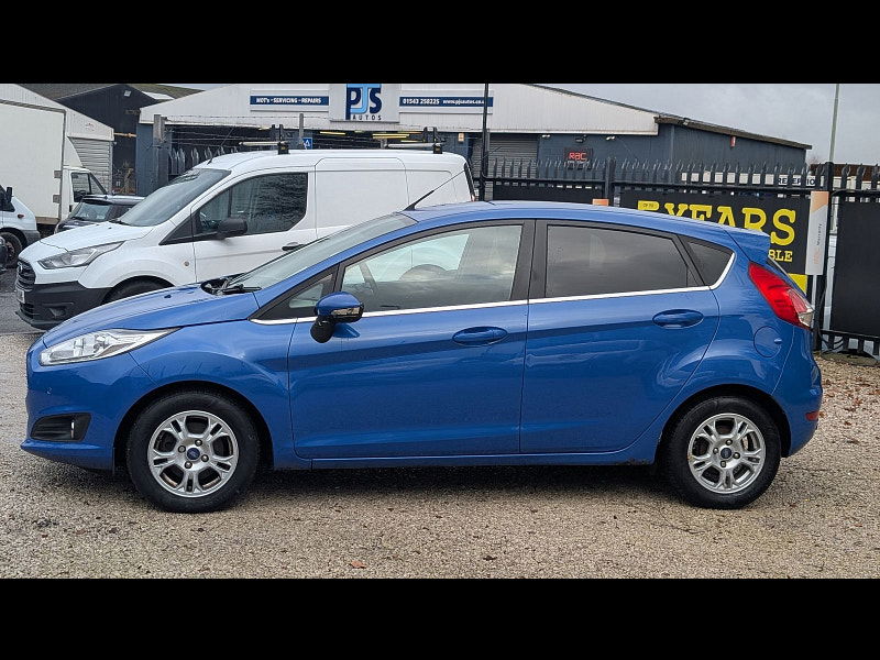 Ford Fiesta 1.6 TDCi ECOnetic Titanium Hatchback 5dr Diesel Manual Euro 5 (s/s) (95 ps) 5dr Manual 2026