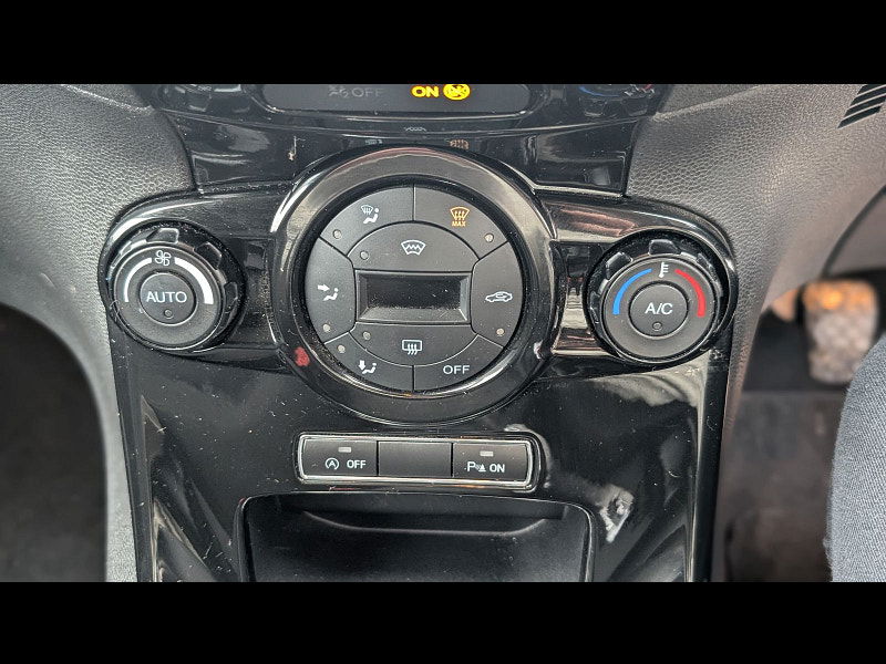 Ford Fiesta 1.6 TDCi ECOnetic Titanium Hatchback 5dr Diesel Manual Euro 5 (s/s) (95 ps) 5dr Manual 2026