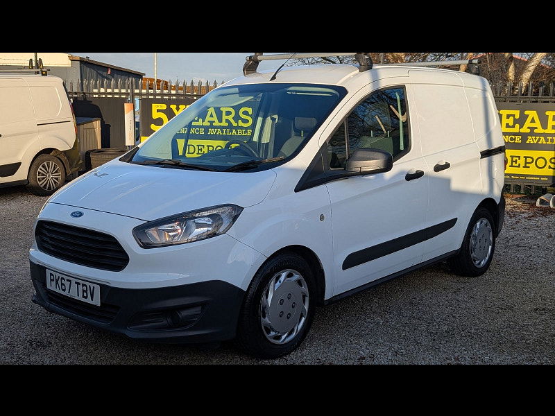 Ford Transit Courier 1.5 TDCi Combi Van 6dr Diesel Manual L1 H1 (104 g/km, 74 bhp) 6dr Manual 2026