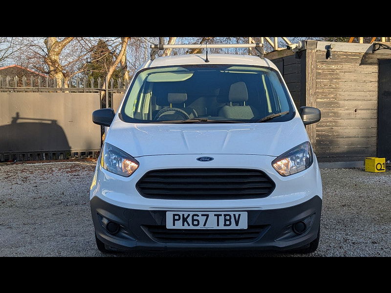 Ford Transit Courier 1.5 TDCi Combi Van 6dr Diesel Manual L1 H1 (104 g/km, 74 bhp) 6dr Manual 2026
