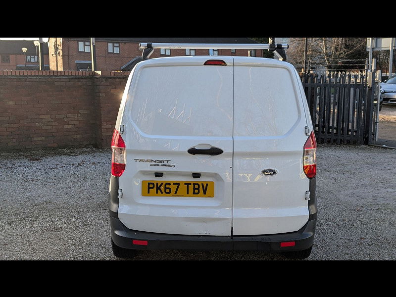 Ford Transit Courier 1.5 TDCi Combi Van 6dr Diesel Manual L1 H1 (104 g/km, 74 bhp) 6dr Manual 2026