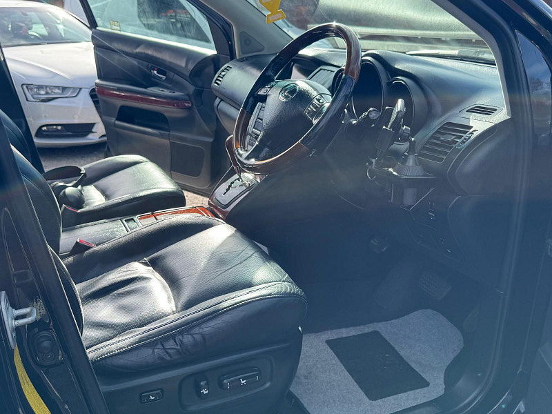 Lexus RX 3.3 400h SE-L SUV 5dr Petrol Hybrid CVT (192 g/km, 208 bhp) 5dr Automatic 2026