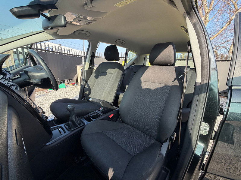 Mercedes-Benz A Class 1.5 A160 BlueEfficiency Classic SE Hatchback 5dr Petrol Manual (139 g/km, 95 bhp) 5dr Manual 2026