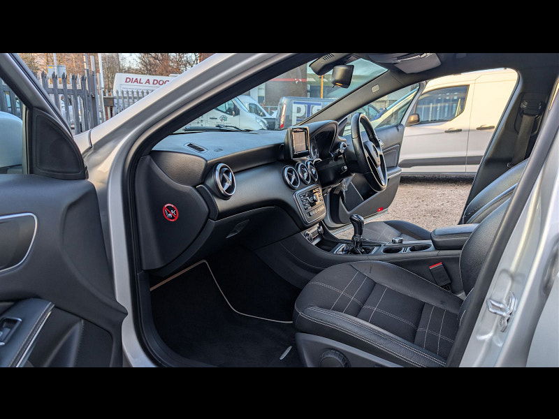 Mercedes-Benz A Class 1.5 A180 CDI BlueEfficiency Sport Hatchback 5dr Diesel Manual Euro 5 (s/s) (109 ps) 5dr Manual 2026