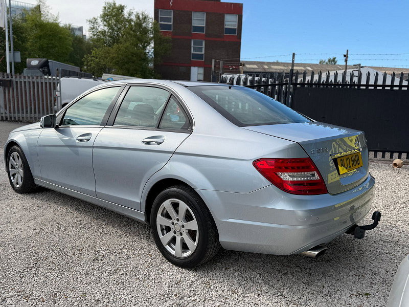 Mercedes-Benz C Class 2.1 C220 CDI BlueEfficiency Executive SE Saloon 4dr Diesel G-Tronic+ Euro 5 (s/s) (170 ps) 4dr Automatic 2026